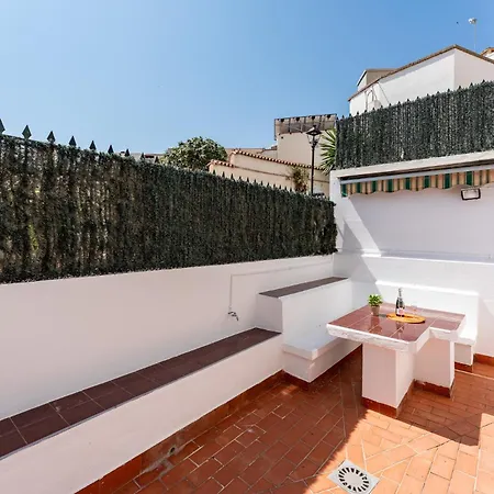 Malagasuite Bajondillo & Terrace Daire Torremolinos